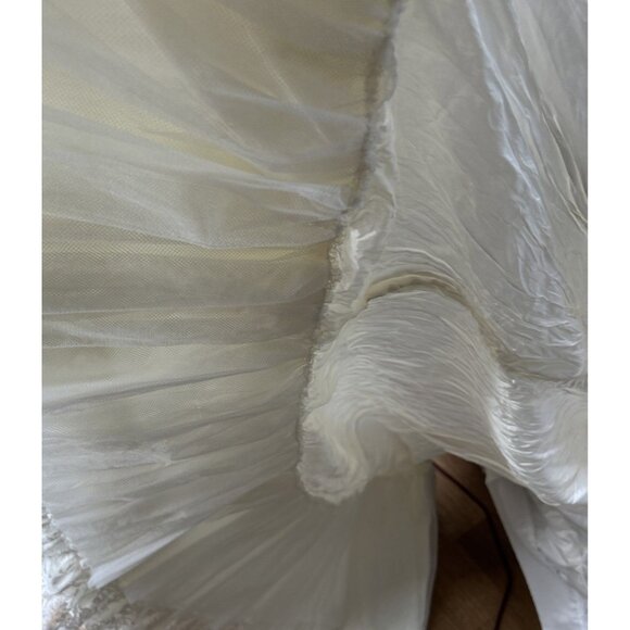 Country Elegance Wedding Dress 70s Victorian Sz 10 Layers Vintage - Picture 9 of 9